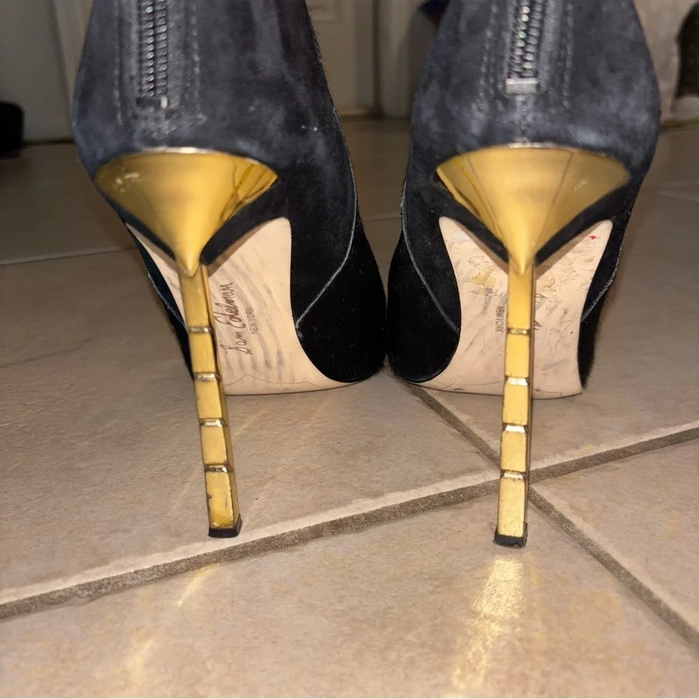 Sam Edelman Sandy Black Calf Hair and Suede Ankle Boots with Gold Stiletto Fur